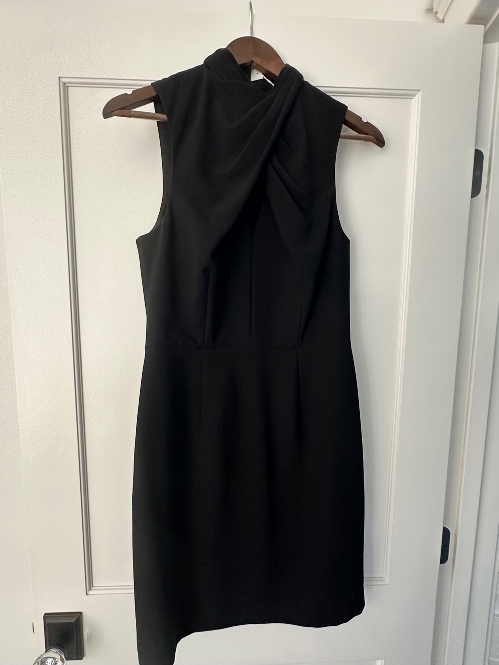 Brand new Trina Turk Black Sleeveless Twist-Neck  Dress